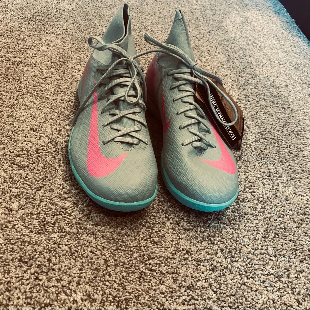 Nike Zoom Mercurial‎ Superfly Academy 10 Indoor Soccer Shoes SZ 4 Prism Pack NWT - Picture 2 of 9